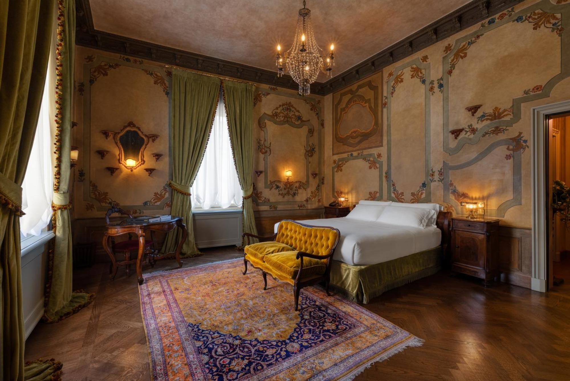 Hotel Locarno — Photos 1